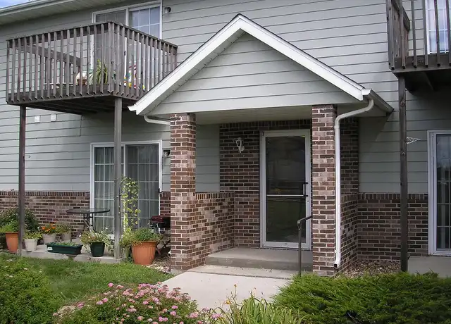 Property at Teakwood Apartments - 1105 Teakwood St, Brandon, SD, 57005, 2 beds, 1 bath, [object Object]