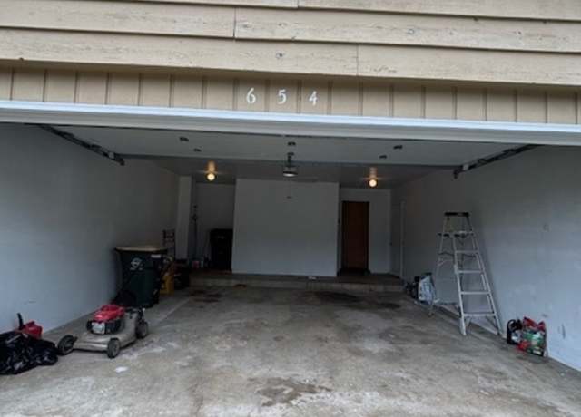 Photo of 654 Longview Dr, Antioch, IL 60002