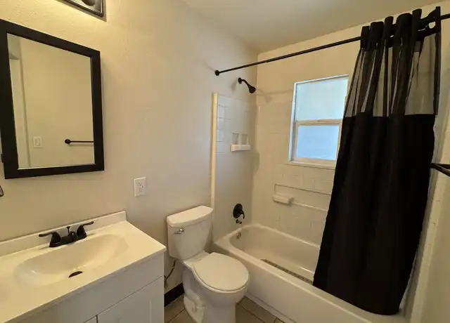 Property at 1425 S School St, Lodi, CA, 95240, 3 beds, 1 bath, [object Object]