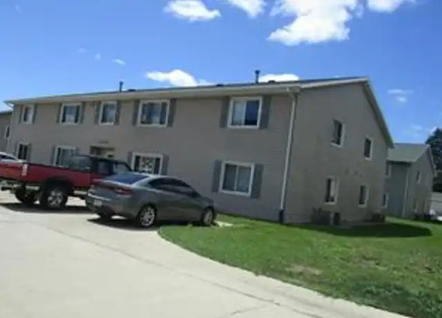 Property at 3301 Cobblestone Cir #4, Waterloo, IA, 50701, 2 beds, 1 bath, [object Object]
