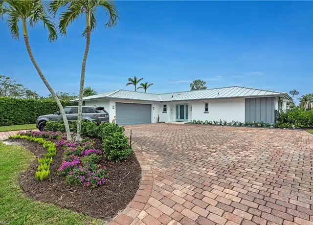 Property at 595 Wedge Dr, Naples, FL, 34103, 2 beds, 2 baths, [object Object]