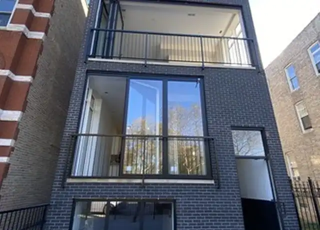 Property at 1635 S California Ave Unit 3, Chicago, IL, 60608, 3 beds, 2 baths, [object Object]