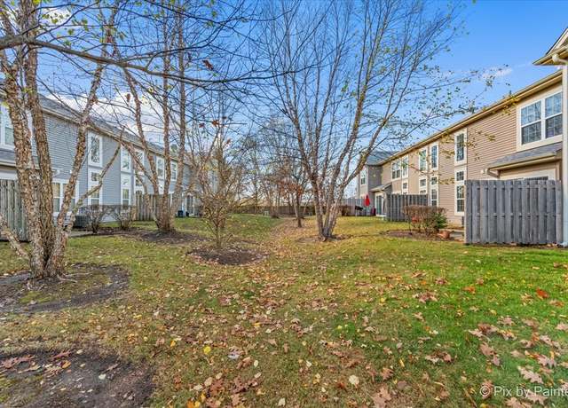 Photo of 9425 Rainsford Dr Unit 9425, Huntley, IL 60142