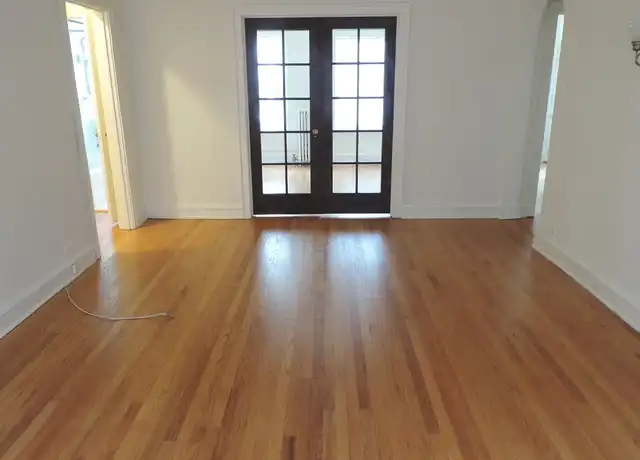 Property at 2600 Eastwood Ave, Evanston, IL, 60201, 1 bed, 1 bath, [object Object]