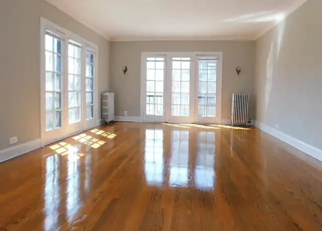 Property at 2600 Eastwood Ave, Evanston, IL, 60201, 1 bed, 1 bath, [object Object]