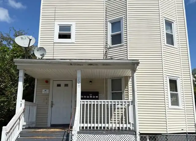Property at 107 College St Unit 2L, Springfield, MA, 01109, 1 bed, 1 bath, [object Object]
