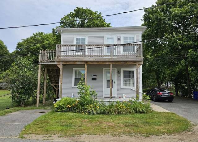 Photo of 7 Taylor St Unit 2, Taunton, MA 02780