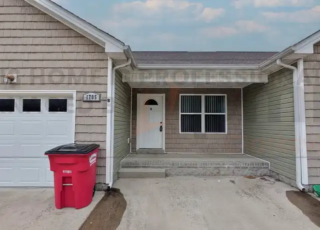 Property at 1705 Evans Rd Unit B, Clarksville, TN, 37042, 2 beds, 1.5 baths, [object Object]
