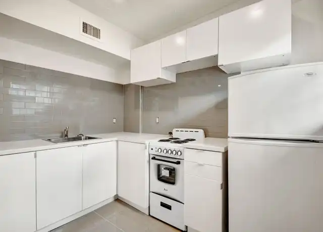 Property at 15 PLEX Property - 542 NW 8th St, Miami, FL, 33136, 1 bed, 1 bath, [object Object]