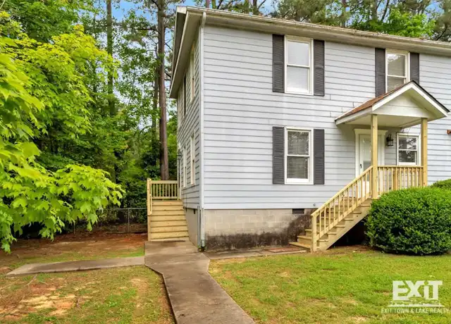 Property at 195 Hammer St, South Hill, VA, 23970, 3 beds, 1.5 baths, [object Object]
