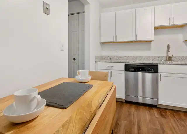 Property at South Winds Apartments - 24 Rolling Green Dr, Fall River, MA, 02720, 1-3 bed, 1-2 bath, [object Object]