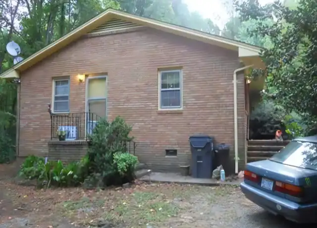 Property at 1614 Smith Level Rd, Chapel Hill, NC, 27516, 2 beds, 1 bath, [object Object]