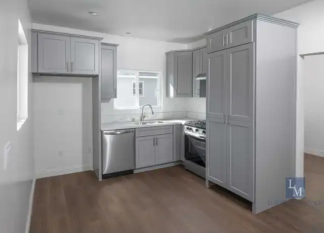 Property at 1136 E 3rd St Unit 9, Long Beach, CA, 90802, 1 bed, 1 bath, [object Object]