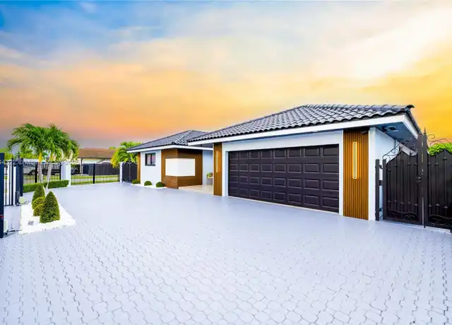 Property at 3221 SW 140th Ave, Miami, FL, 33175, 3 beds, 2.5 baths, [object Object]