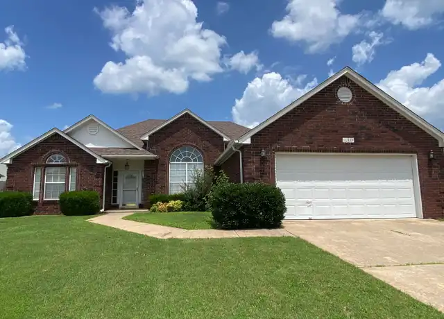 Property at 1209 S 36th St, Broken Arrow, OK, 74014, 3 beds, 2 baths, [object Object]