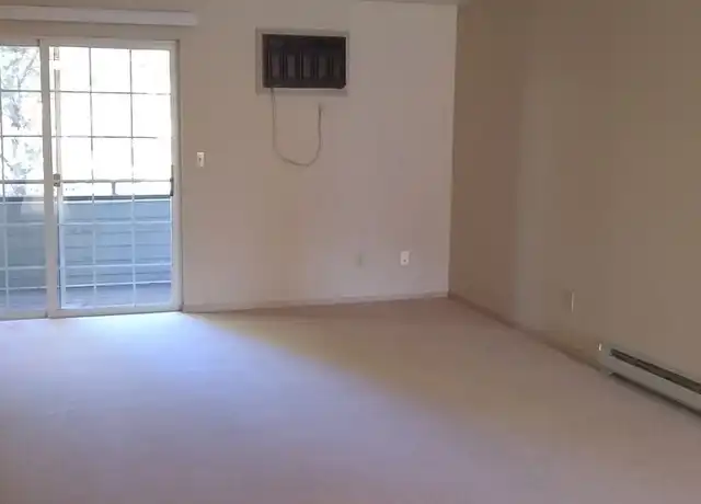 Property at 2612 N Pines Rd Unit 14, Spokane Valley, WA, 99206, 1 bed, 1 bath, [object Object]