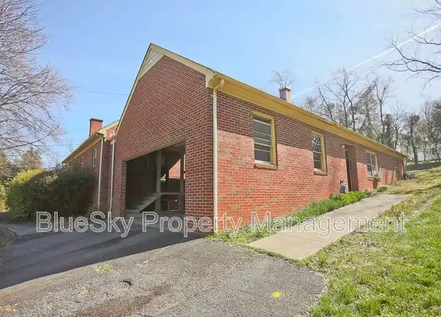 Property at 912 Saint Charles Ave Unit B, Charlottesville, VA, 22901, 2 beds, 1 bath, [object Object]