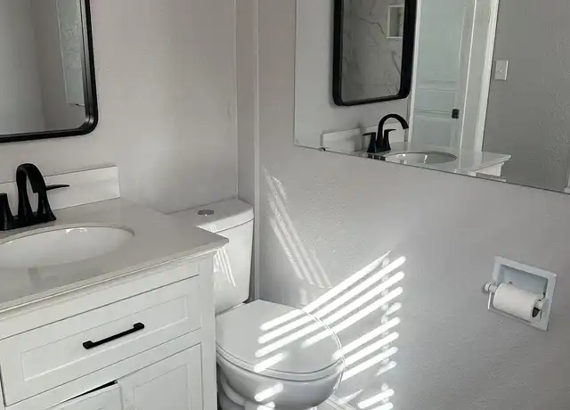 Property at 224 Polk St Unit 2, Auburndale, FL, 33823, 1 bed, 1 bath, [object Object]