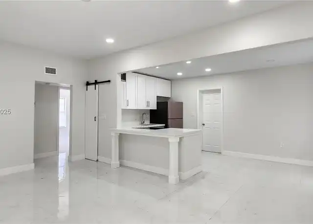 Property at 830 NE 143rd St, North Miami, FL, 33161, 2 beds, 1 bath, [object Object]