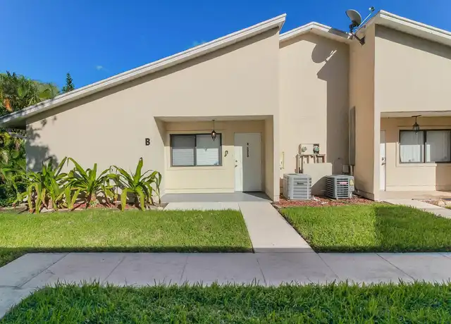 Property at 5350 Elmhurst Rd Unit B, West Palm Beach, FL, 33417, 2 beds, 1 bath, [object Object]