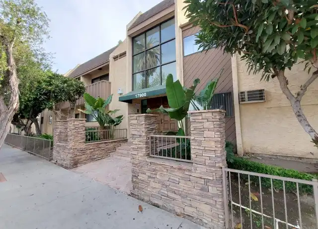 Property at 17900 Sherman Way #302, Reseda, CA, 91335, 1 bed, 1 bath, [object Object]