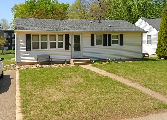 Property at 1221 Vincent Pl, Chaska, MN, 55318, 5 beds, 2 baths, [object Object]