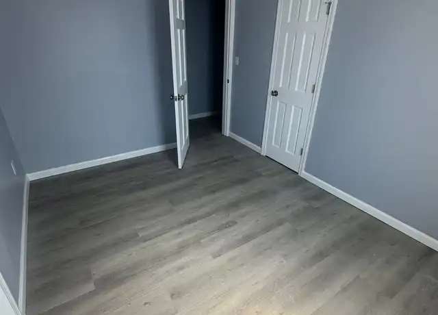 Property at 27 Phoenix St Unit 1R, Springfield, MA, 01104, 3 beds, 1 bath, [object Object]