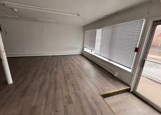 Property at 3036 Chicago Rd Unit Sf, South Chicago Heights, IL, 60411, 0 beds, 1 bath, [object Object]