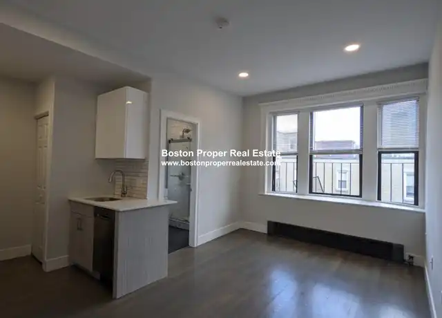 Property at 11 Queensberry St Unit 28K, Boston, MA, 02215, 1 bed, 1 bath, [object Object]