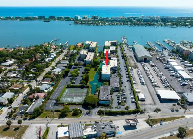 Property at 300 Waterway Dr S #405, Lantana, FL, 33462, 2 beds, 2 baths, [object Object]