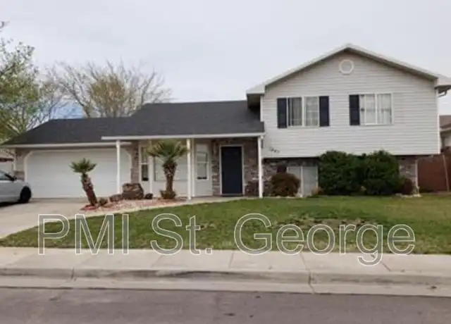Property at 1947 E 40 South Cir, St George, UT, 84790, 4 beds, 3 baths, [object Object]