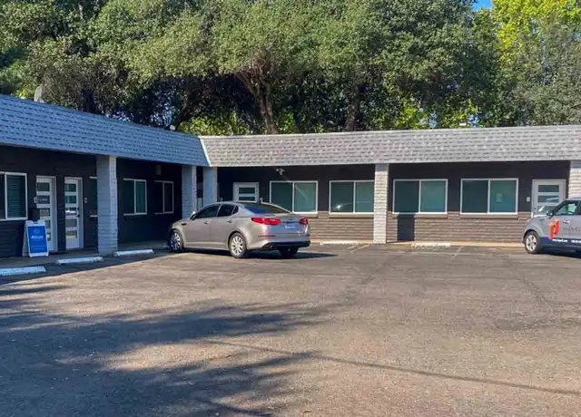 Property at 2494 Beverly Dr Unit 2 (RM), Redding, CA, 96002, 1 bed, 1 bath, [object Object]