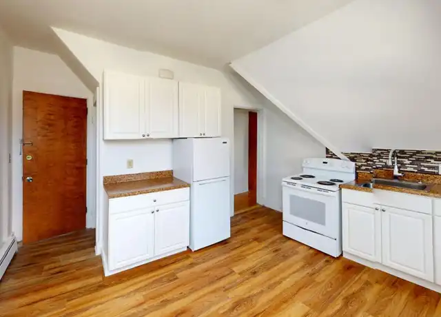 Property at 624 Orange St Unit 3C, New Haven, CT, 06511, 2 beds, 1 bath, [object Object]