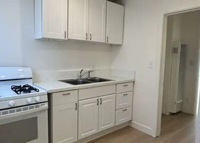 Property at 202 N Locust St, Inglewood, CA, 90301, 1 bed, 1 bath, [object Object]