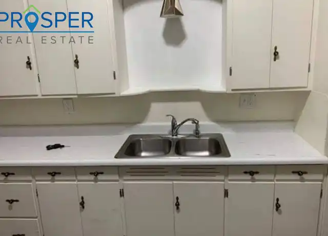 Property at 444 W Water St Unit 201 2nd Floor, Princeton, WI, 54968, 2 beds, 1 bath, [object Object]