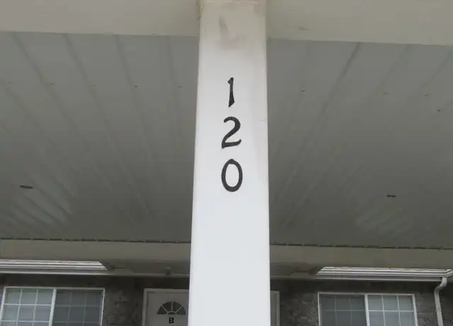 Property at 120 Booker Rd Unit a, Waynesville, MO, 65583, 1 bed, 1 bath, [object Object]