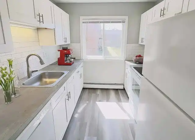 Property at Sage Terrace - 318 N Sage St, Kalamazoo, MI, 49006, 2 beds, 1 bath, [object Object]