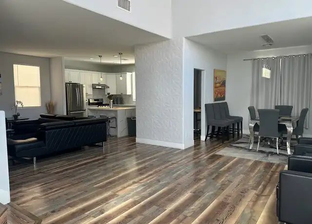 Property at 8901 Kingswood Dr, Las Vegas, NV, 89147, 4 beds, 2.5 baths, [object Object]