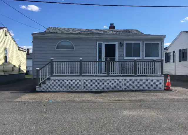 Property at 15 Bragg Ave, Hampton, NH, 03842, 2 beds, 1 bath, [object Object]
