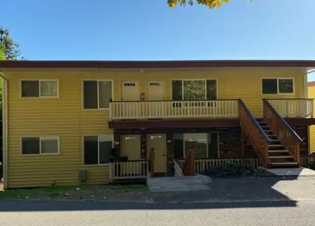 Property at 634 10th St Unit 10, Astoria, OR, 97103, 1 bed, 1 bath, [object Object]