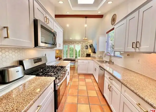 Property at 708 Westmount Dr, West Hollywood, CA, 90069, 2 beds, 3 baths, [object Object]