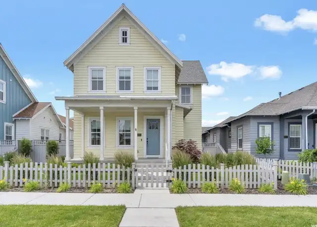 Property at 10882 S Lake Island Dr, South Jordan, UT, 84009, 4 beds, 3.5 baths, [object Object]