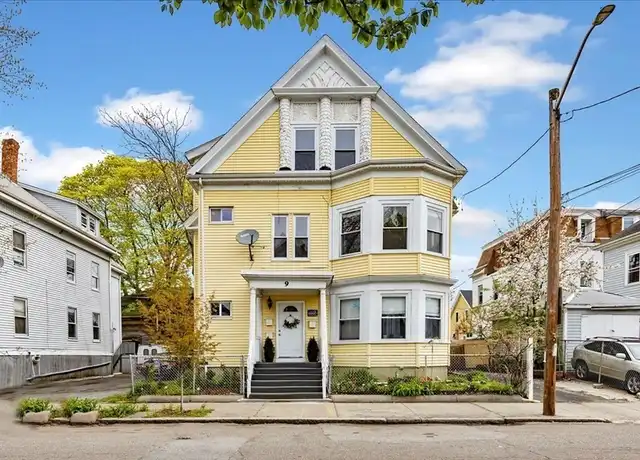 Property at 9 Arlington St Unit 3, Lynn, MA, 01902, 3 beds, 1 bath, [object Object]