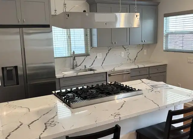 Property at 1327 S Highland Ave, Los Angeles, CA, 90019, 1 bed, 1 bath, [object Object]