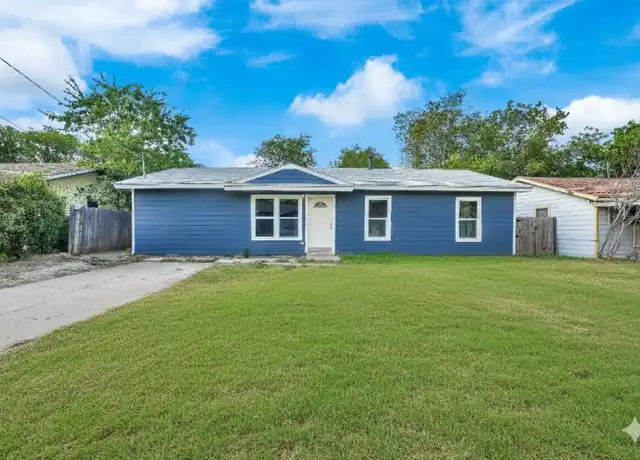 Property at 220 Kay Ln, Saginaw, TX, 76179, 4 beds, 2 baths, [object Object]