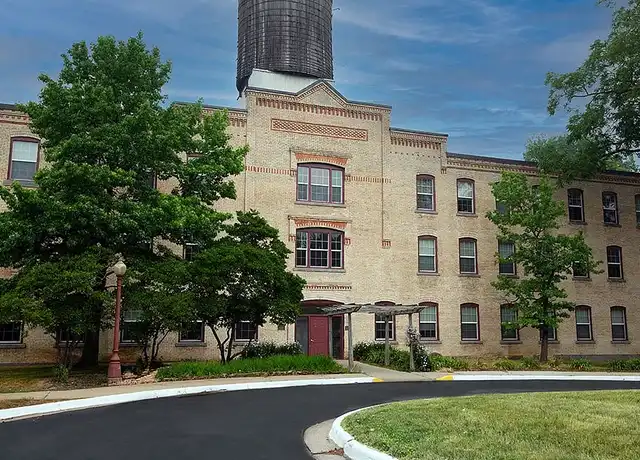 Property at Grand Ledge Apartments - 115 Perry St, Grand Ledge, MI, 48837, 2 beds, 1.5 baths, [object Object]