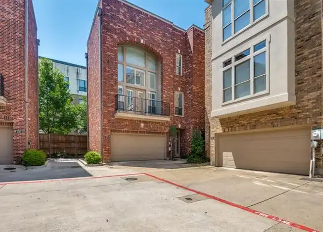 Property at 909 City Side Ln, Dallas, TX, 75201, 3 beds, 2.5 baths, [object Object]
