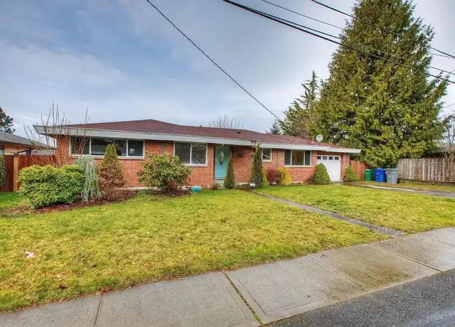 Property at 839 Kirkland Ave NE, Renton, WA, 98056, 3 beds, 2 baths, [object Object]