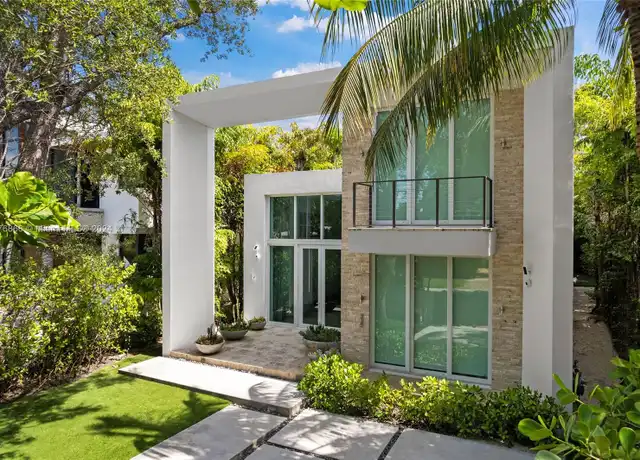 Property at 335 W 46th St, Miami Beach, FL, 33140, 4 beds, 4.5 baths, [object Object]