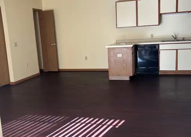 Property at 1824 W Marquette St Unit 1850-5, Appleton, WI, 54914, 2 beds, 1 bath, [object Object]